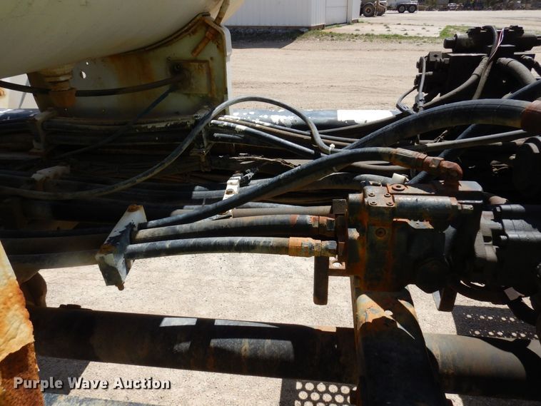 image for item KU9969 2004 Sterling LT9500  ready mix truck