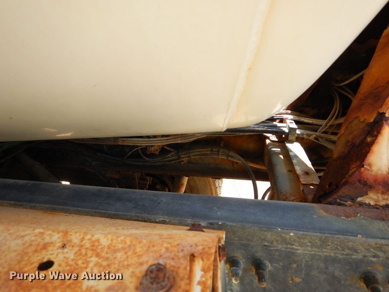 image for item KU9969 2004 Sterling LT9500  ready mix truck