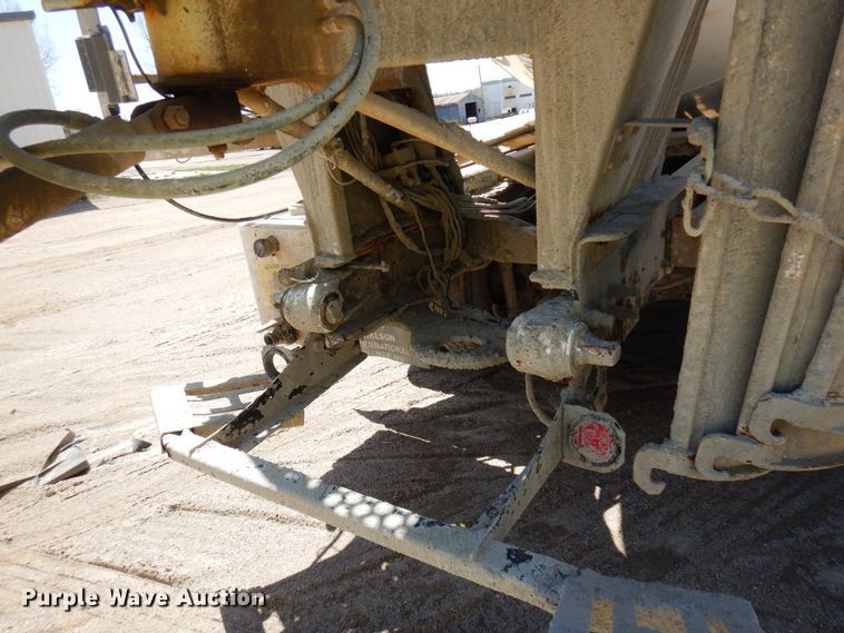 image for item KU9969 2004 Sterling LT9500  ready mix truck