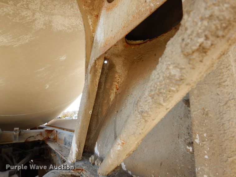 image for item KU9969 2004 Sterling LT9500  ready mix truck