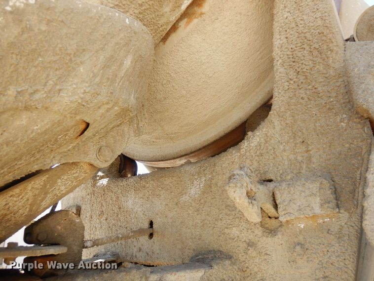 image for item KU9969 2004 Sterling LT9500  ready mix truck