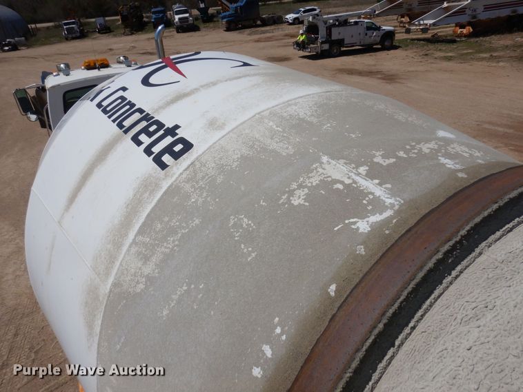 image for item KU9969 2004 Sterling LT9500  ready mix truck