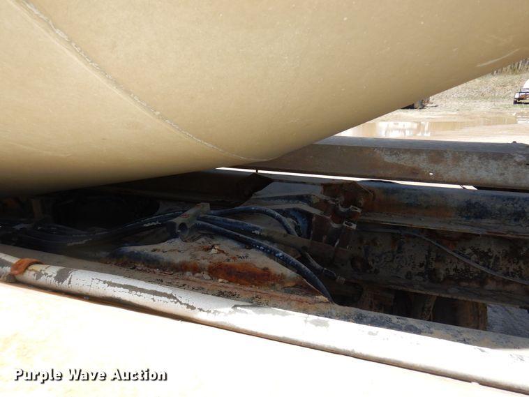 image for item KU9969 2004 Sterling LT9500  ready mix truck