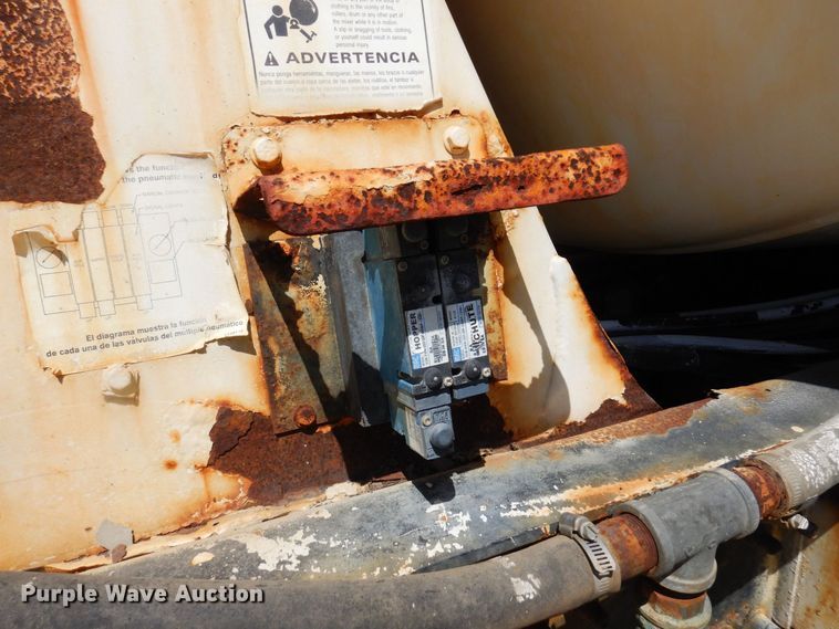 image for item KU9969 2004 Sterling LT9500  ready mix truck