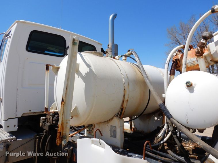 image for item KU9969 2004 Sterling LT9500  ready mix truck