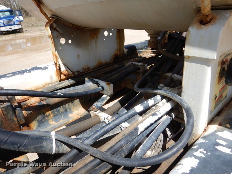 image for item KU9969 2004 Sterling LT9500  ready mix truck