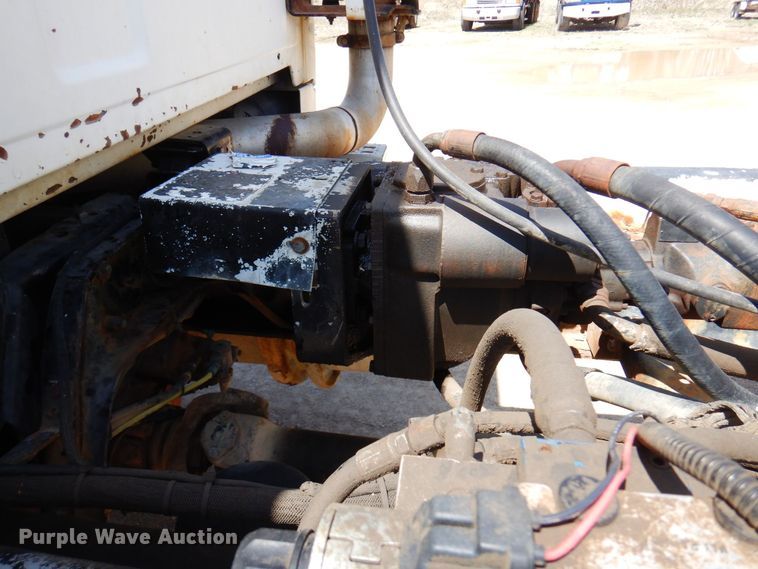 image for item KU9969 2004 Sterling LT9500  ready mix truck