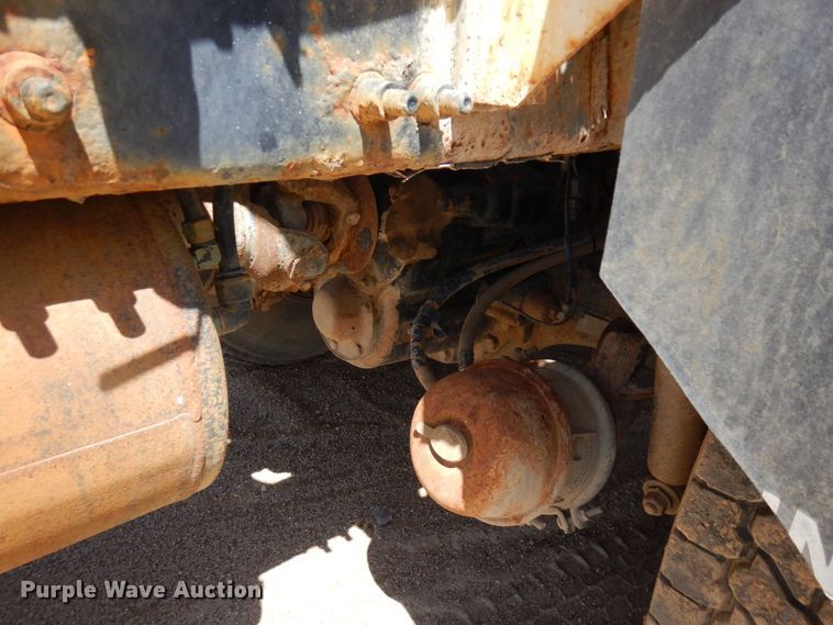 image for item KU9969 2004 Sterling LT9500  ready mix truck