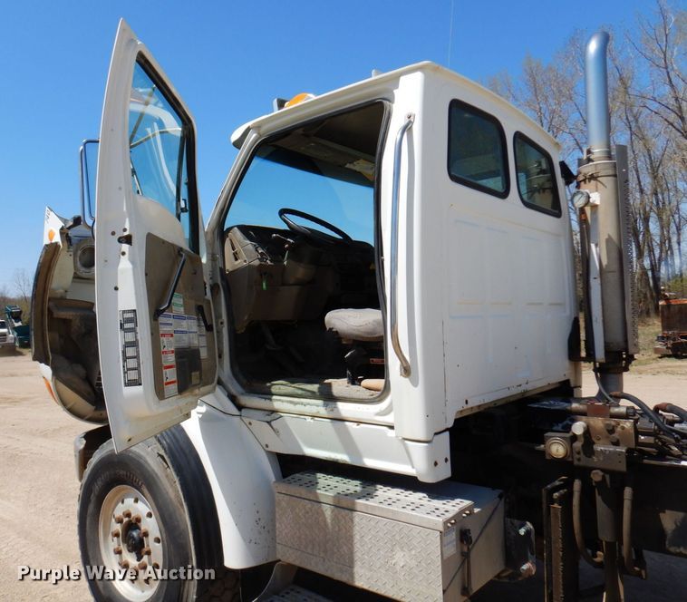 image for item KU9969 2004 Sterling LT9500  ready mix truck