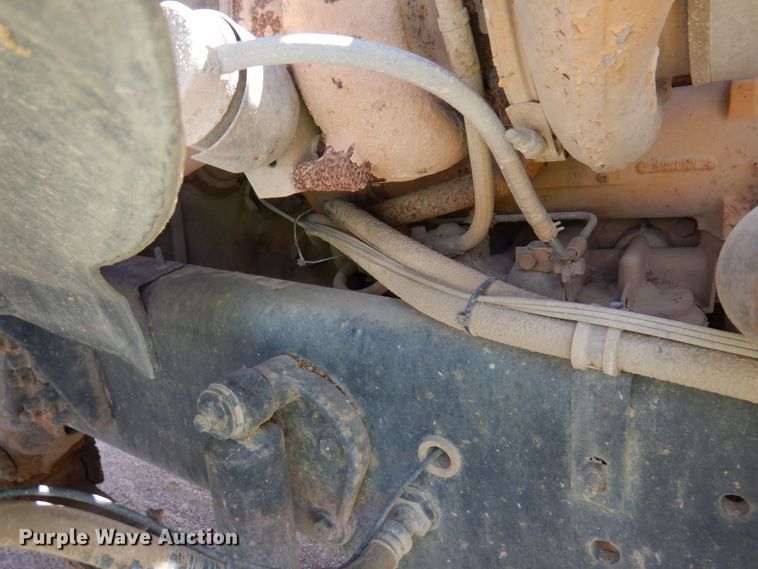 image for item KU9969 2004 Sterling LT9500  ready mix truck