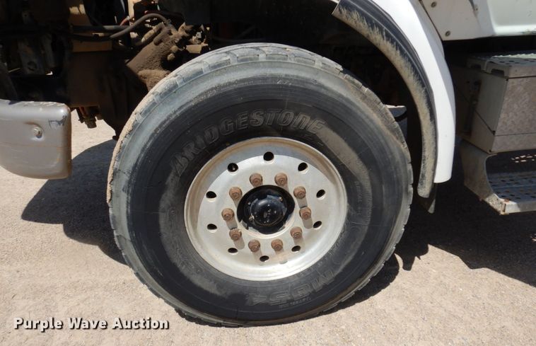 image for item KU9969 2004 Sterling LT9500  ready mix truck