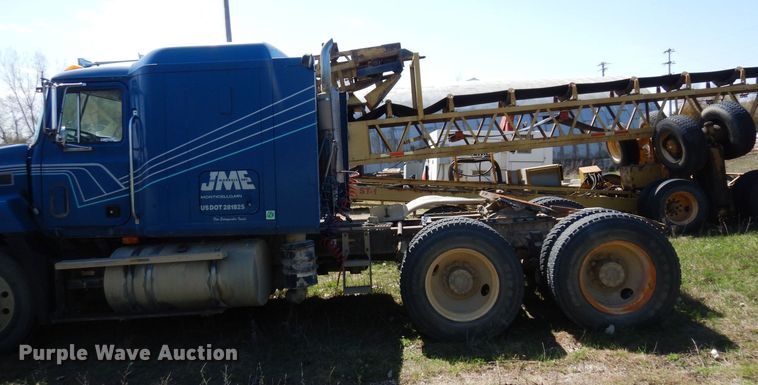 image for item KU9970 1997 Mack CH613  semi truck