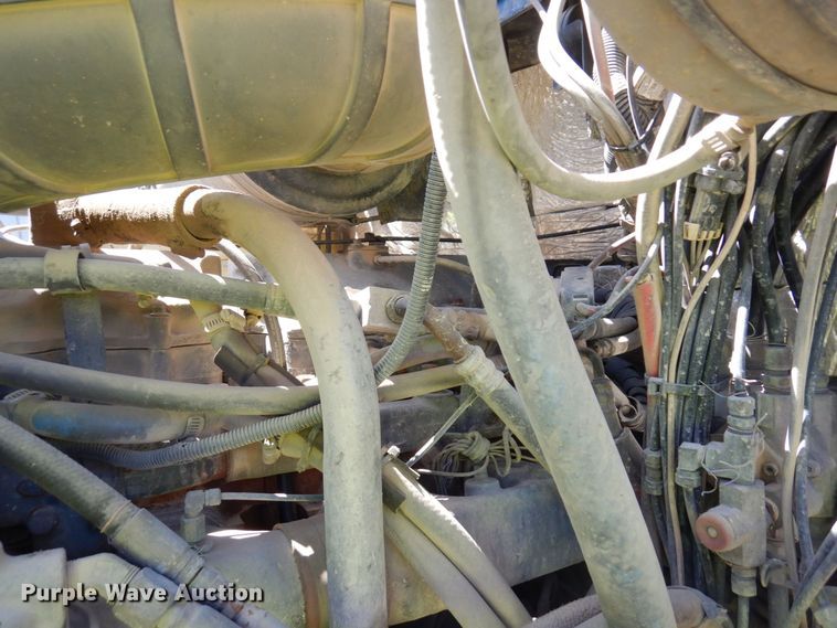 image for item KU9970 1997 Mack CH613  semi truck