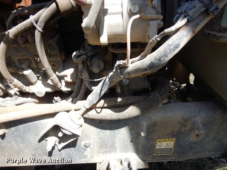 image for item KU9970 1997 Mack CH613  semi truck