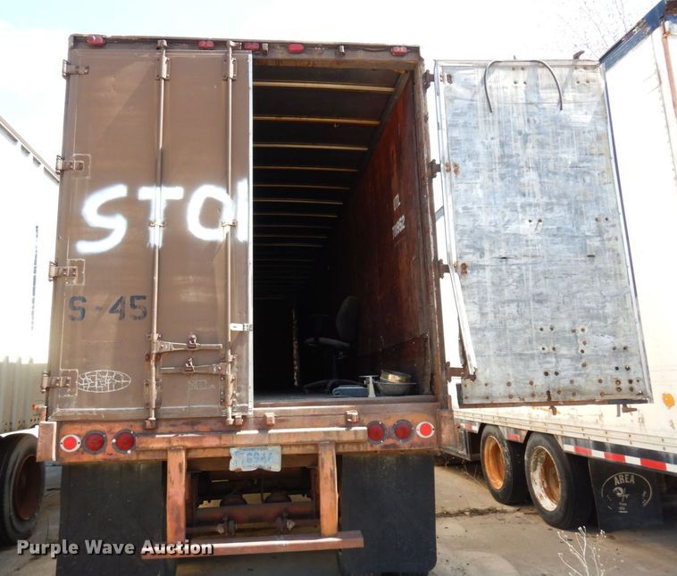 image for item KU9975 1965 Strick  dry van trailer