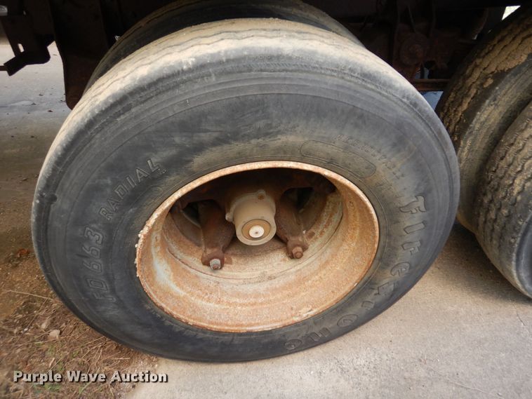 image for item KU9975 1965 Strick  dry van trailer