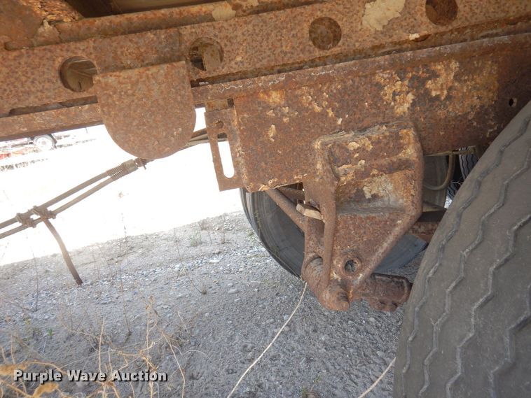 image for item KU9976 1969 Gindy  dry van trailer