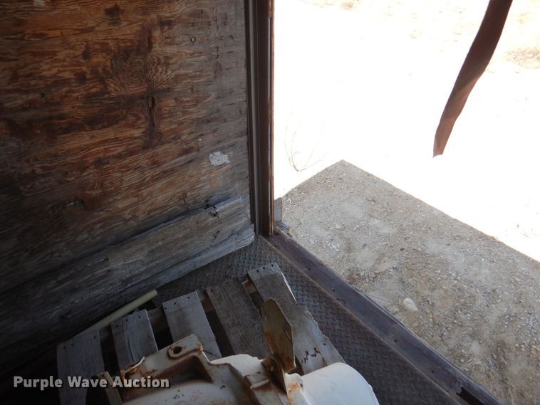 image for item KU9976 1969 Gindy  dry van trailer