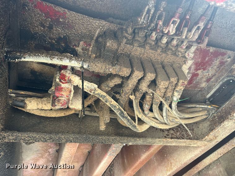 image for item LA9944 1995 Trail King TK70HT-482  drop deck equipment trailer