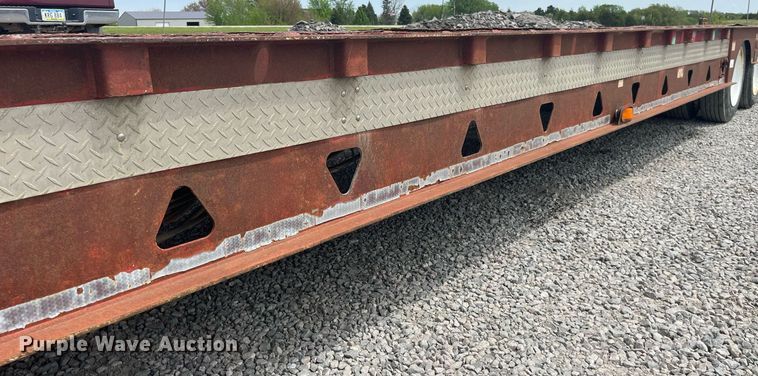 image for item LA9944 1995 Trail King TK70HT-482  drop deck equipment trailer