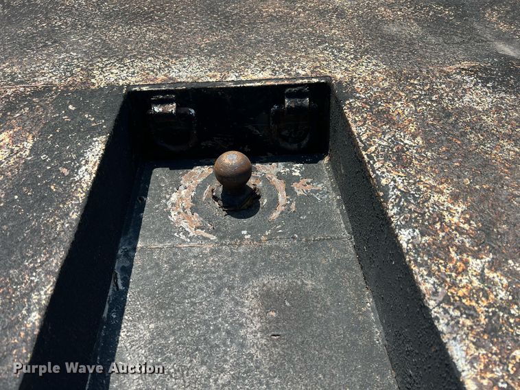 image for item LG9126 1999 Kenworth T300  flatbed truck