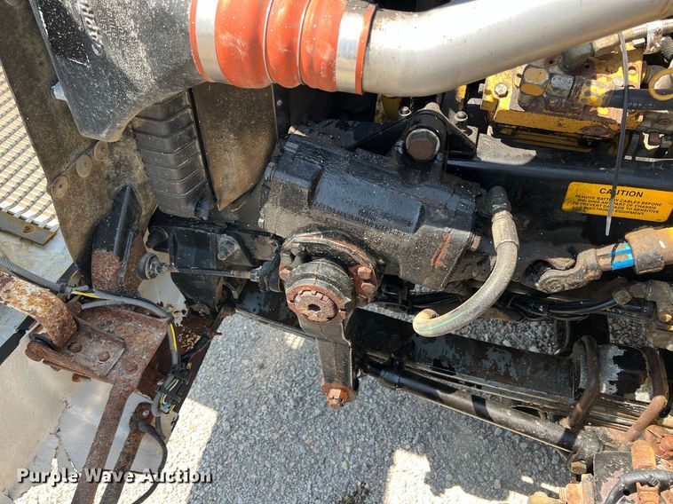 image for item LG9126 1999 Kenworth T300  flatbed truck