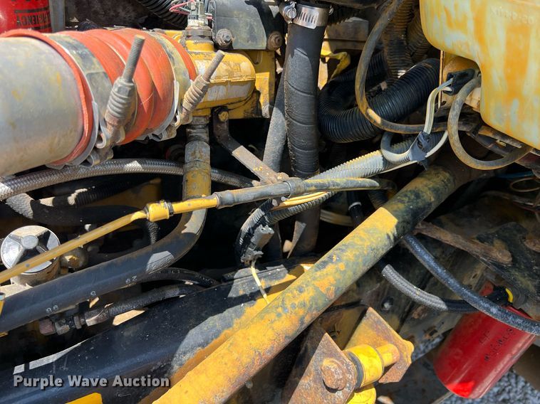 image for item LG9126 1999 Kenworth T300  flatbed truck