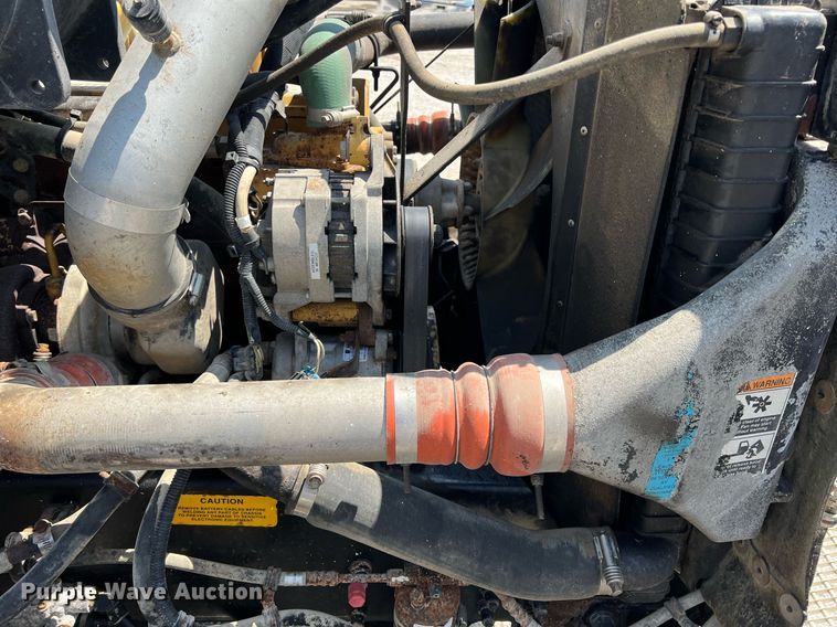 image for item LG9126 1999 Kenworth T300  flatbed truck