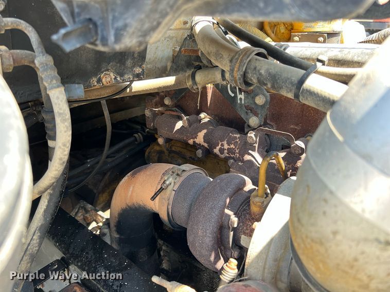 image for item LG9126 1999 Kenworth T300  flatbed truck