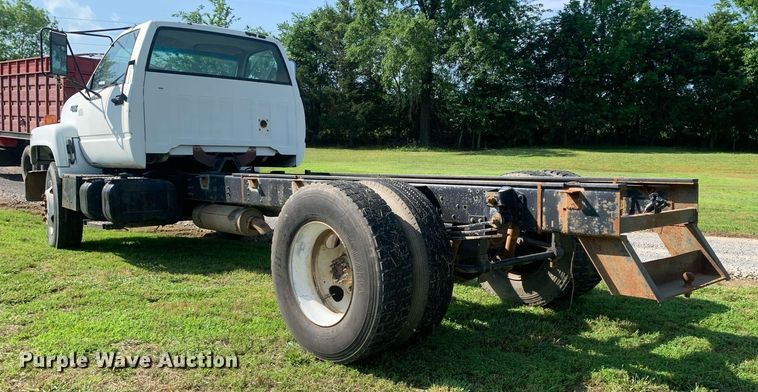 image for item LH9634 1995 Chevrolet Kodiak C6500  truck cab and chassis