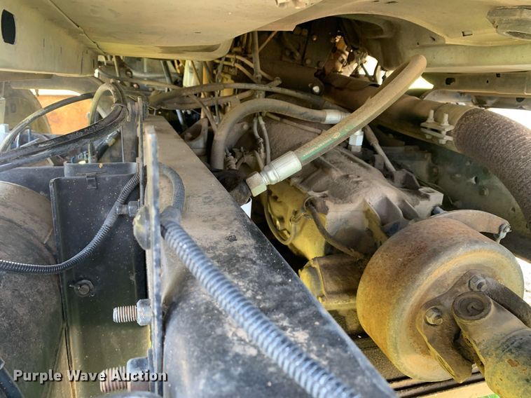 image for item LH9634 1995 Chevrolet Kodiak C6500  truck cab and chassis