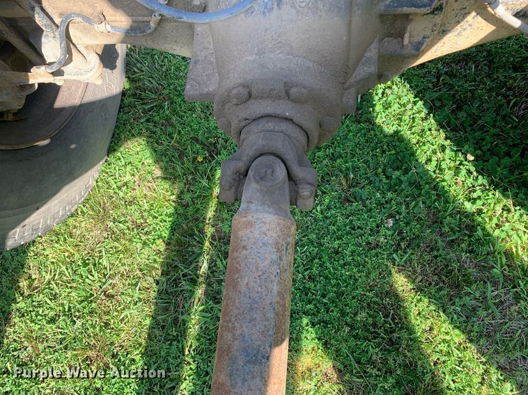 image for item LH9634 1995 Chevrolet Kodiak C6500  truck cab and chassis