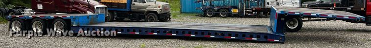 image for item LI9771 1988 Siebert  lowboy equipment trailer