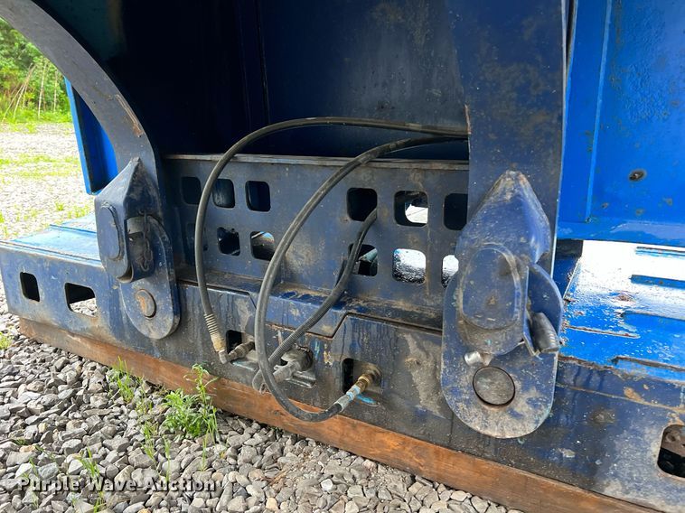 image for item LI9771 1988 Siebert  lowboy equipment trailer