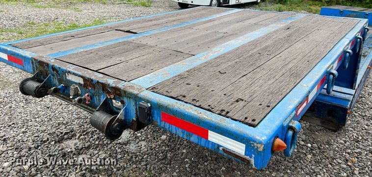 image for item LI9771 1988 Siebert  lowboy equipment trailer