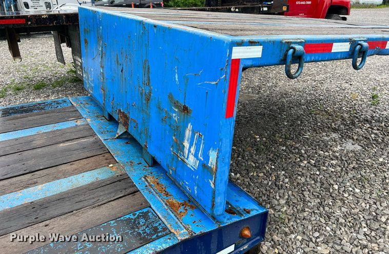 image for item LI9771 1988 Siebert  lowboy equipment trailer