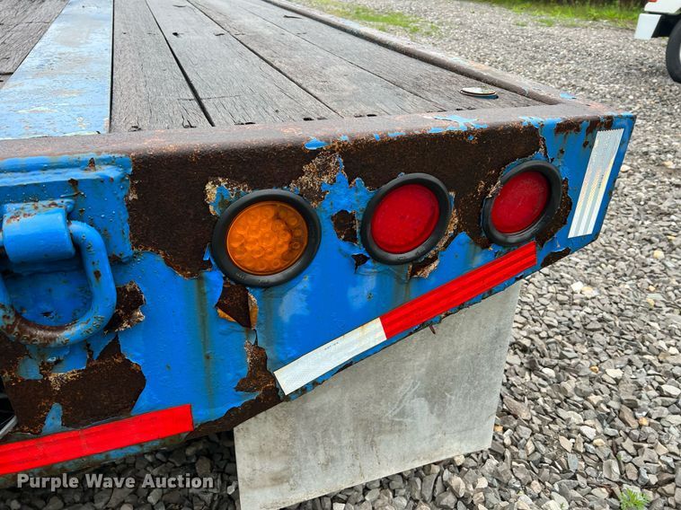 image for item LI9771 1988 Siebert  lowboy equipment trailer