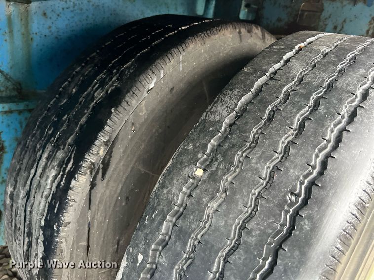 image for item LI9771 1988 Siebert  lowboy equipment trailer