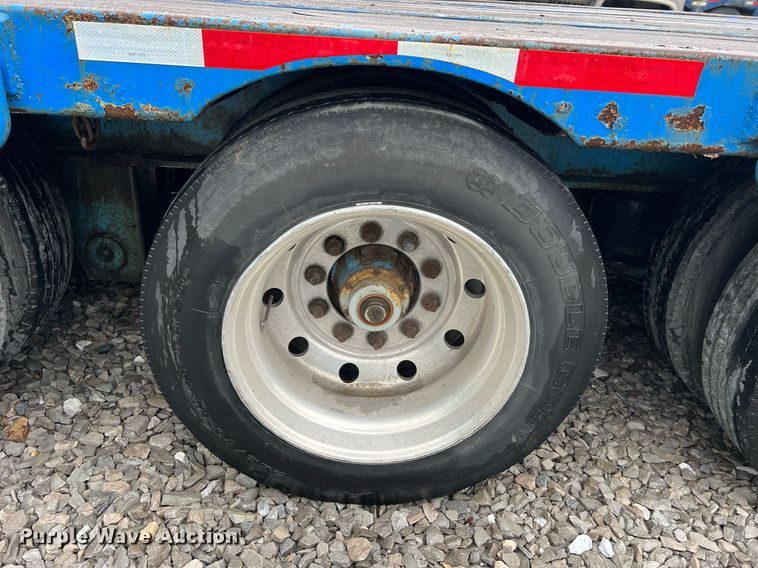 image for item LI9771 1988 Siebert  lowboy equipment trailer