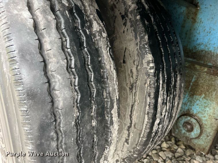 image for item LI9771 1988 Siebert  lowboy equipment trailer