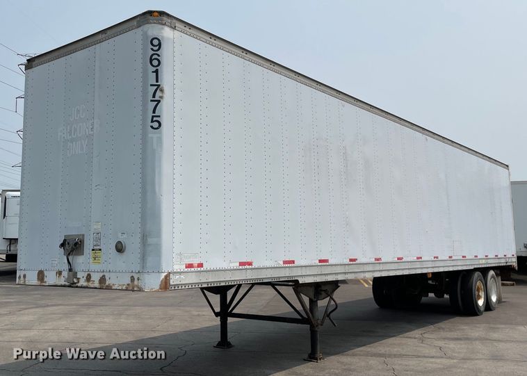 image for item LJ9676 1999 Stoughton AVW-485T-S-C  dry van trailer
