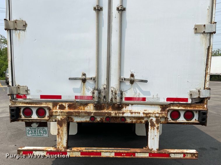 image for item LJ9676 1999 Stoughton AVW-485T-S-C  dry van trailer