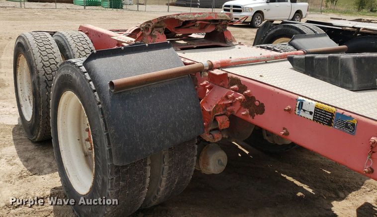 image for item LT9740 1999 Mack CH613  semi truck