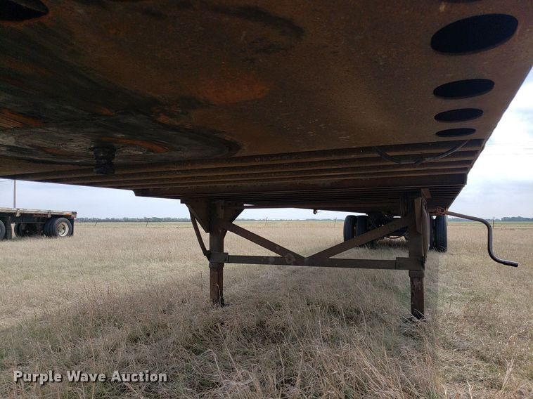 image for item LT9767 2005 Great Dane  dry van trailer