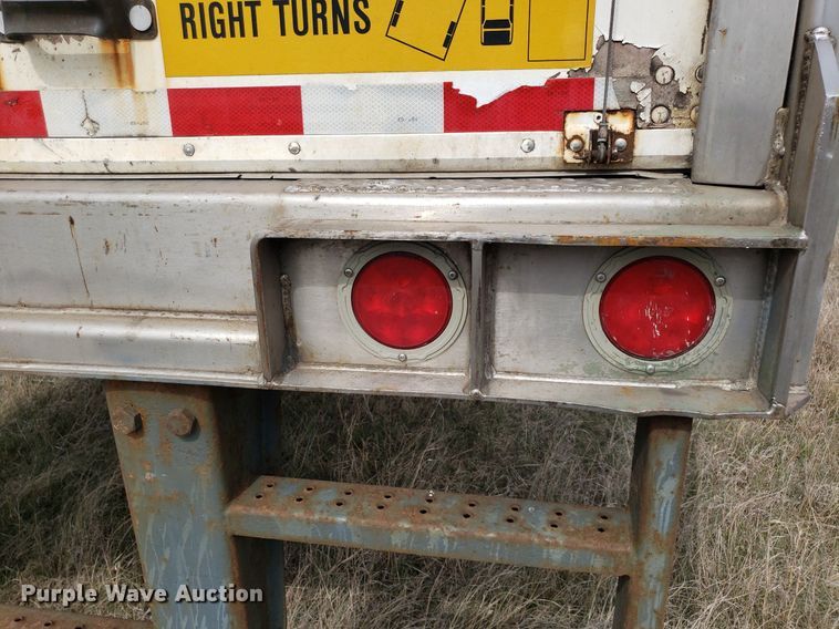 image for item LT9767 2005 Great Dane  dry van trailer