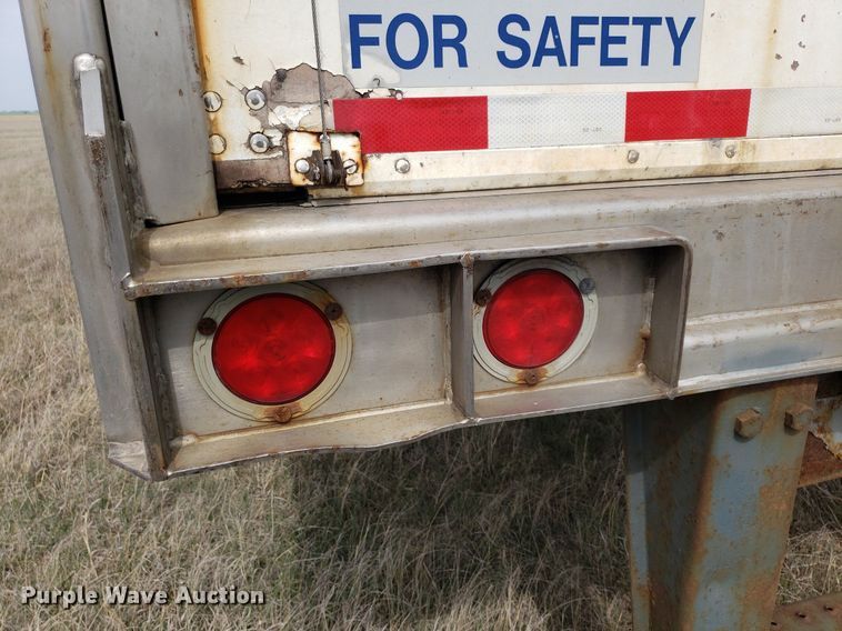 image for item LT9767 2005 Great Dane  dry van trailer