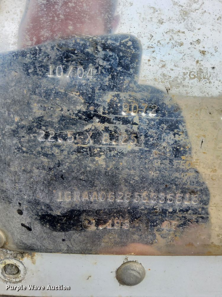 image for item LT9767 2005 Great Dane  dry van trailer