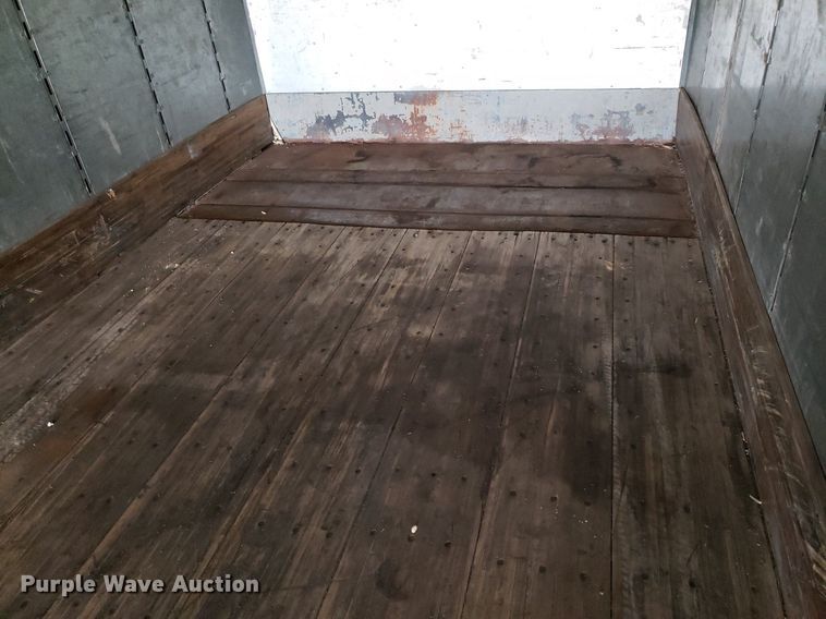 image for item LT9768 2005 Great Dane  dry van trailer