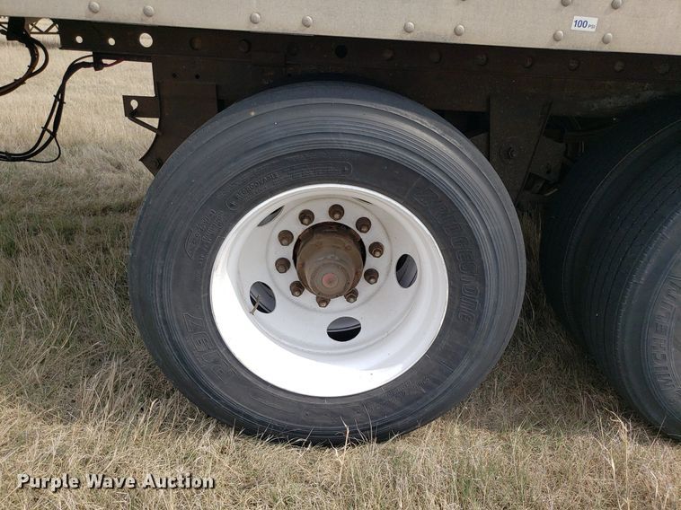 image for item LT9768 2005 Great Dane  dry van trailer