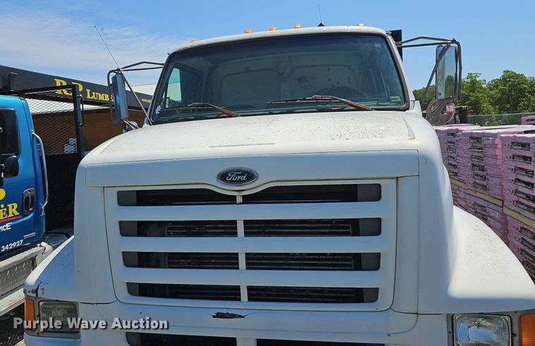 image for item LW9610 1998 Ford L8501  flatbed truck